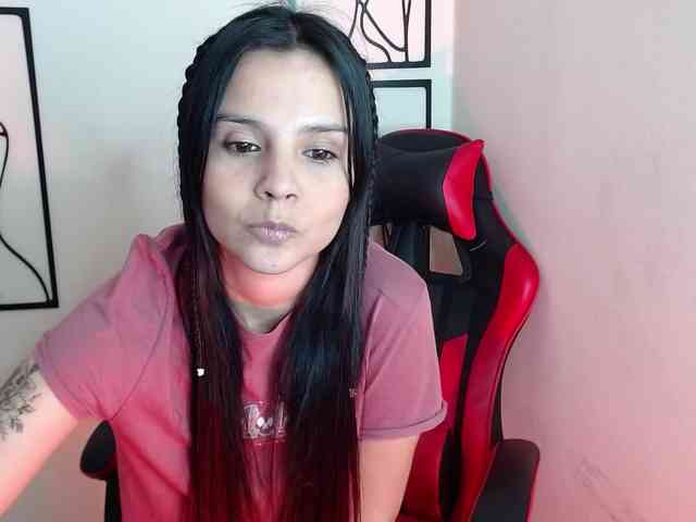 MiaRobinn MiaRobinn