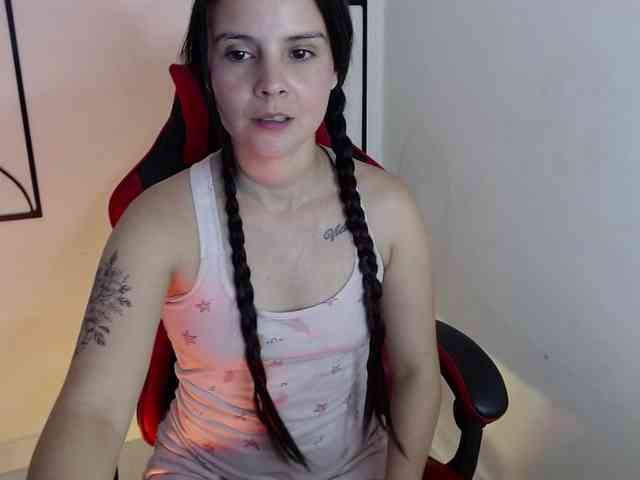 MiaRobinn MiaRobinn