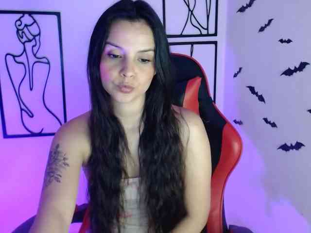 MiaRobinn