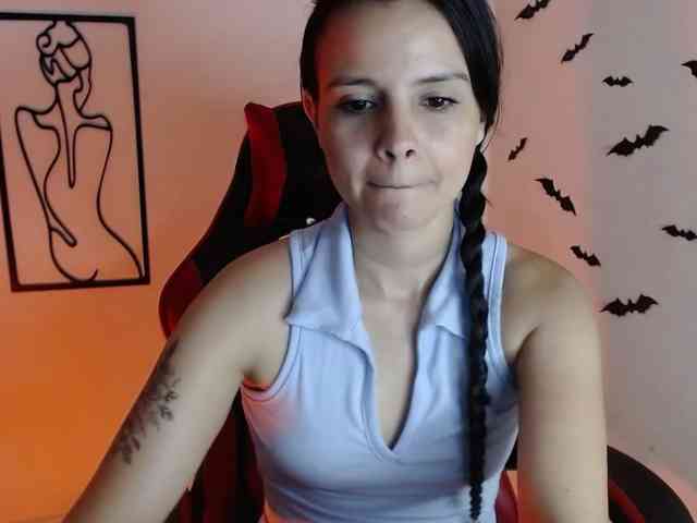 MiaRobinn