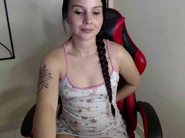 MiaRobinn