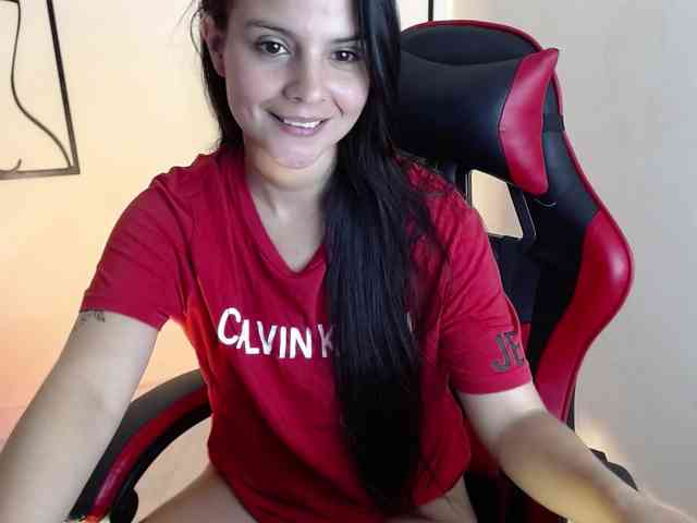 MiaRobinn MiaRobinn