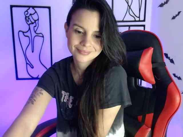 MiaRobinn