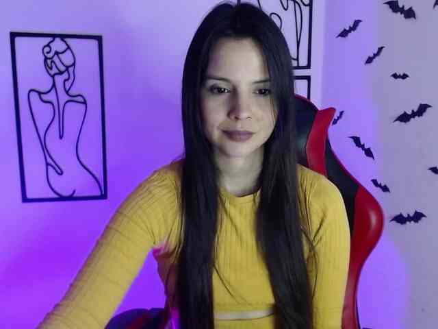 MiaRobinn