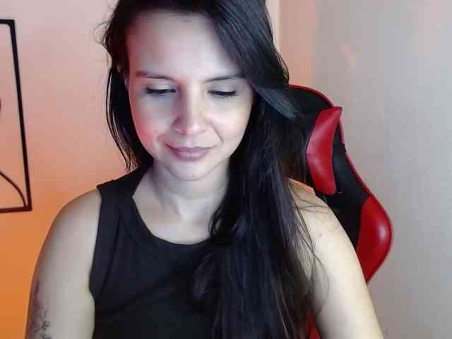 MiaRobinn