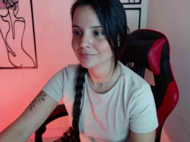 MiaRobinn