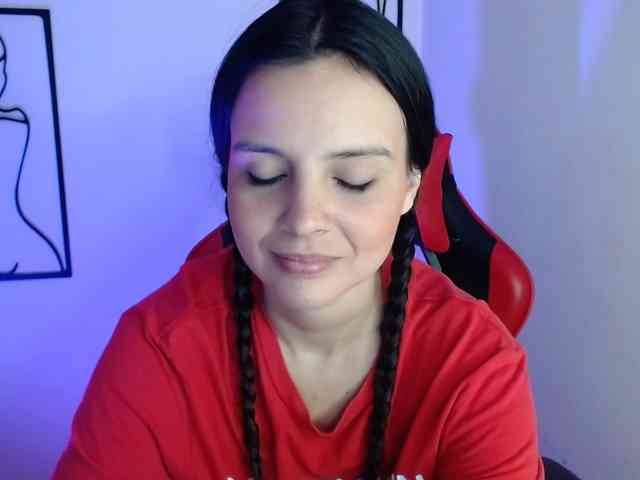 MiaRobinn