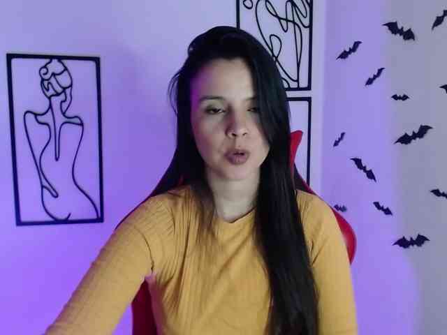 MiaRobinn MiaRobinn