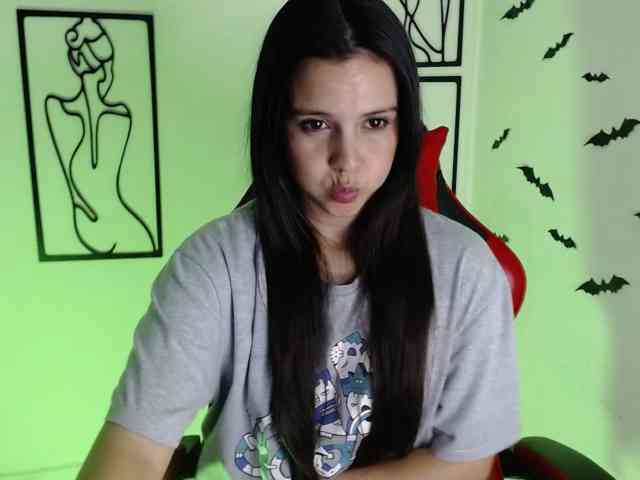 MiaRobinn