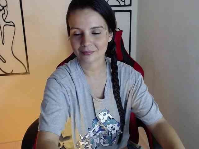 MiaRobinn MiaRobinn