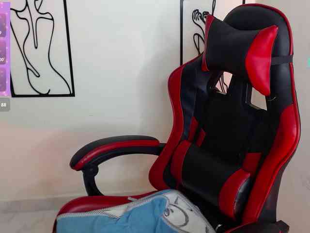 MiaRobinn