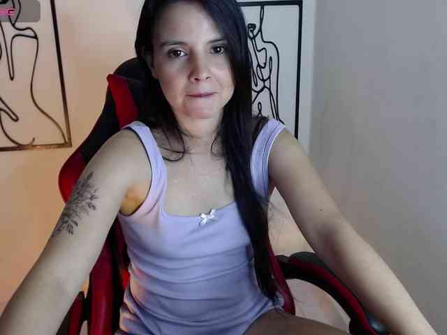 MiaRobinn MiaRobinn