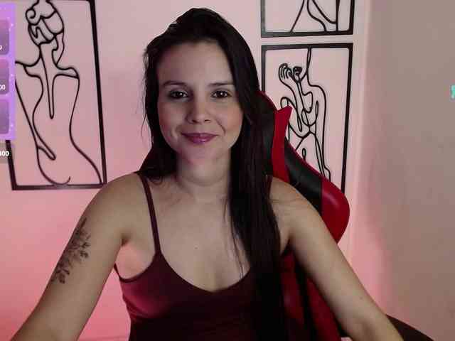 MiaRobinn