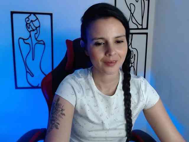 MiaRobinn