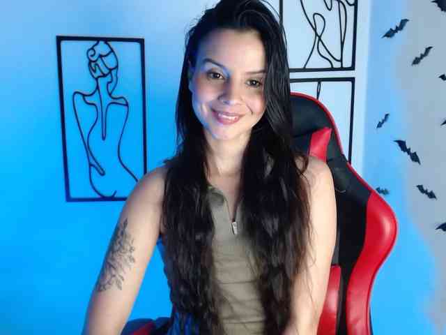 MiaRobinn