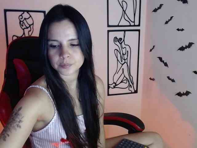 MiaRobinn