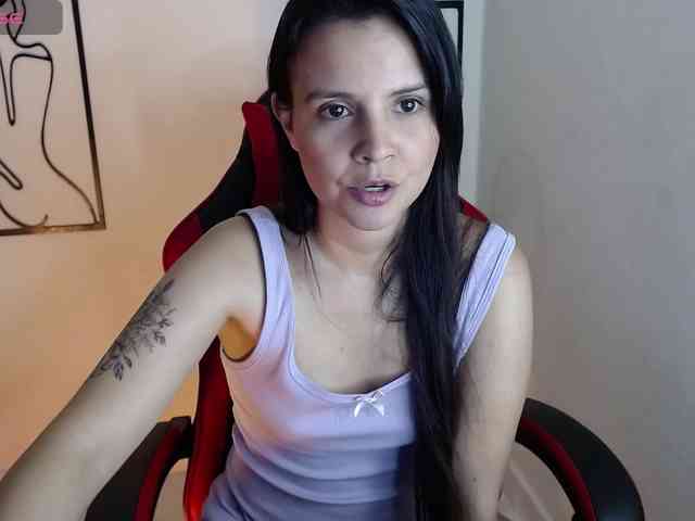 MiaRobinn MiaRobinn