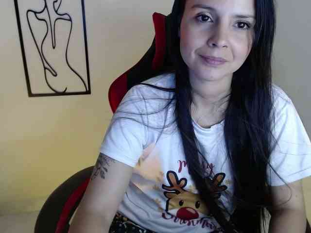 MiaRobinn
