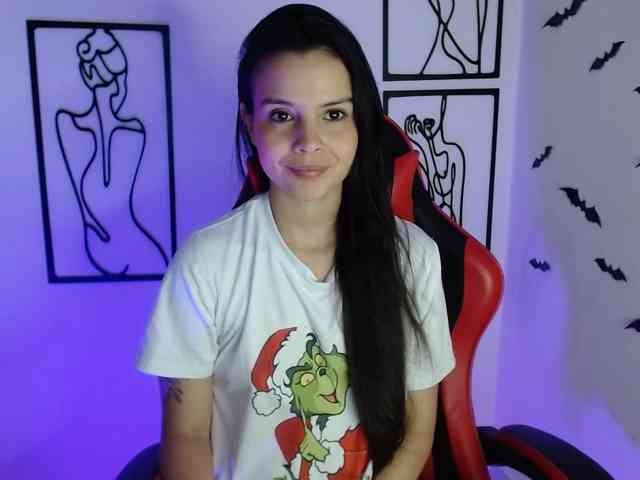 MiaRobinn MiaRobinn