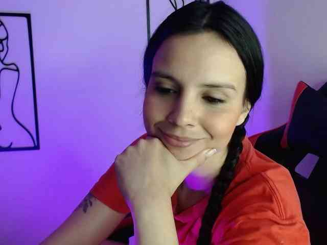 MiaRobinn