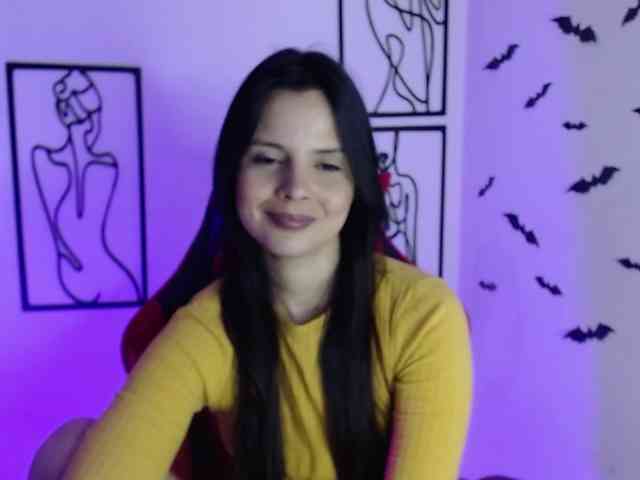 MiaRobinn