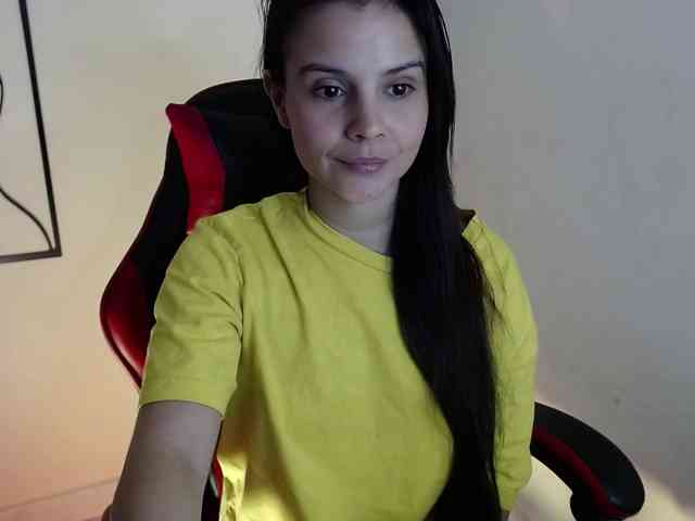 MiaRobinn
