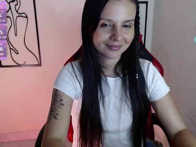MiaRobinn MiaRobinn