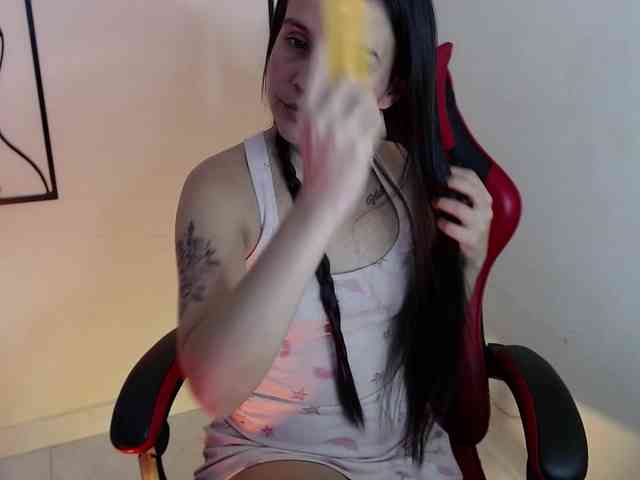 MiaRobinn