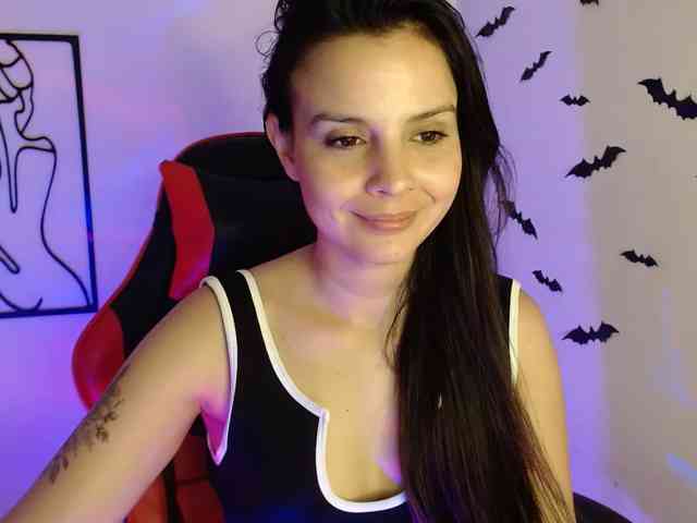 MiaRobinn