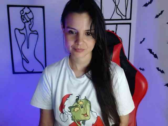 MiaRobinn MiaRobinn