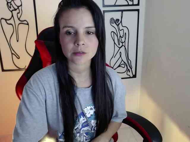 MiaRobinn
