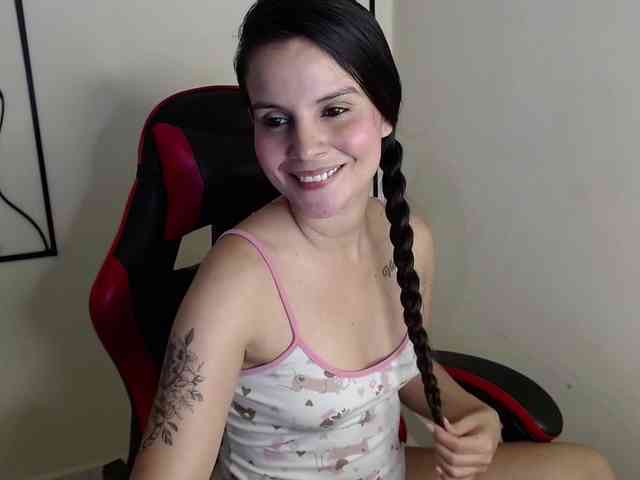 MiaRobinn MiaRobinn