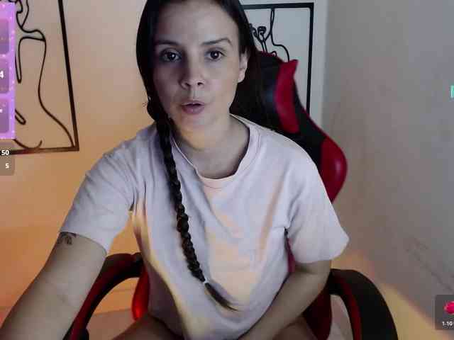 MiaRobinn