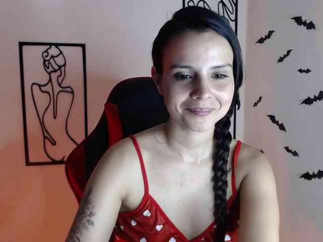 MiaRobinn