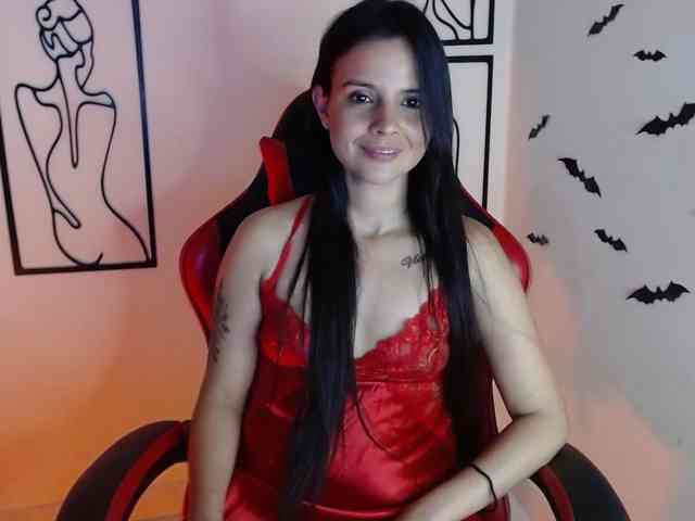 MiaRobinn