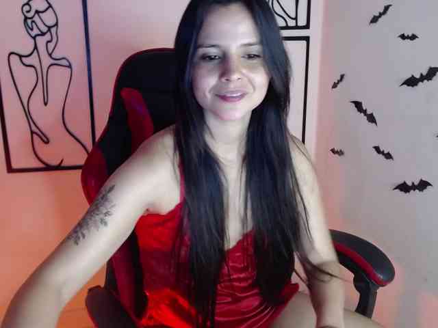 MiaRobinn