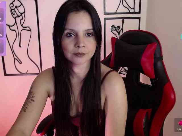 MiaRobinn