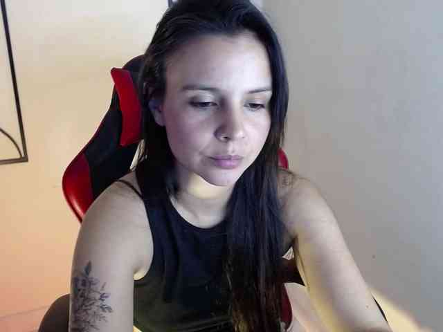 MiaRobinn