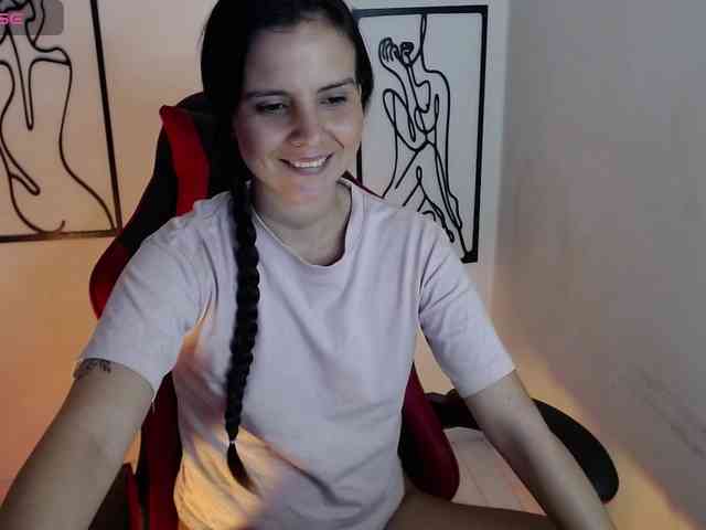 MiaRobinn