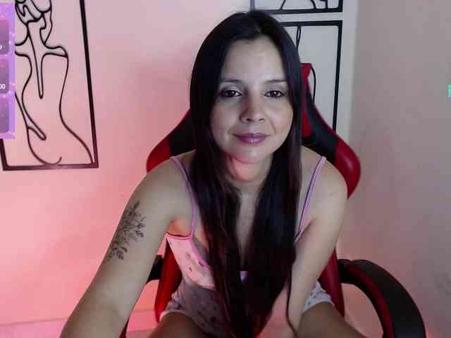 MiaRobinn MiaRobinn