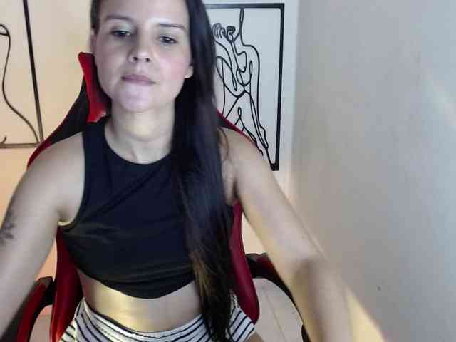 MiaRobinn MiaRobinn