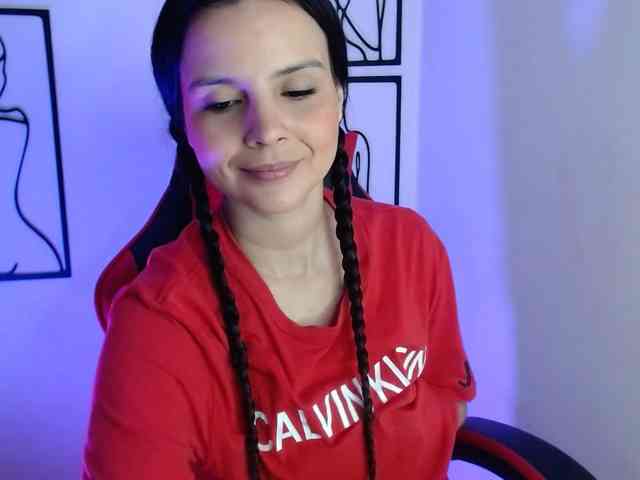 MiaRobinn