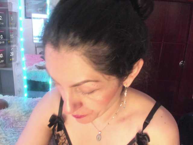 Rapunzell-- live cam on BongaCams