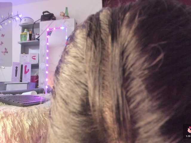 Rapunzell-- live cam on BongaCams