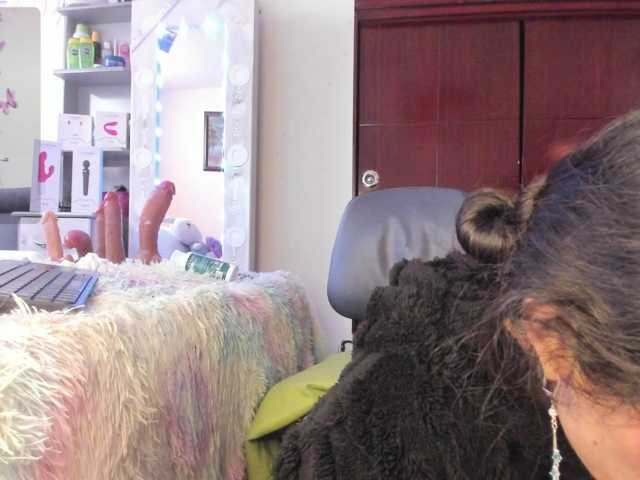 Rapunzell-- live cam preview
