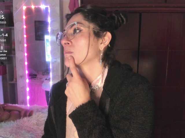 Rapunzell-- live cam on BongaCams