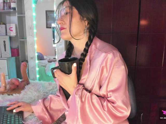 Rapunzell-- live cam on BongaCams