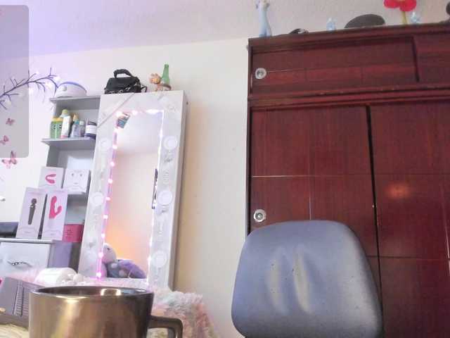 Rapunzell-- live cam on BongaCams