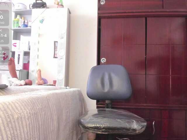 Rapunzell-- live cam on BongaCams