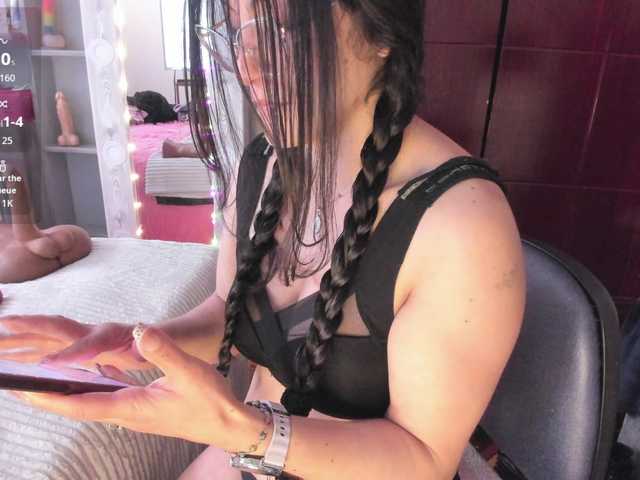 Rapunzell-- live cam on BongaCams